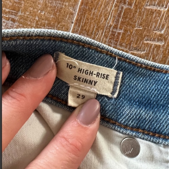MADEWELL 10" High Rise Skinny Jeans - Picture 6 of 10